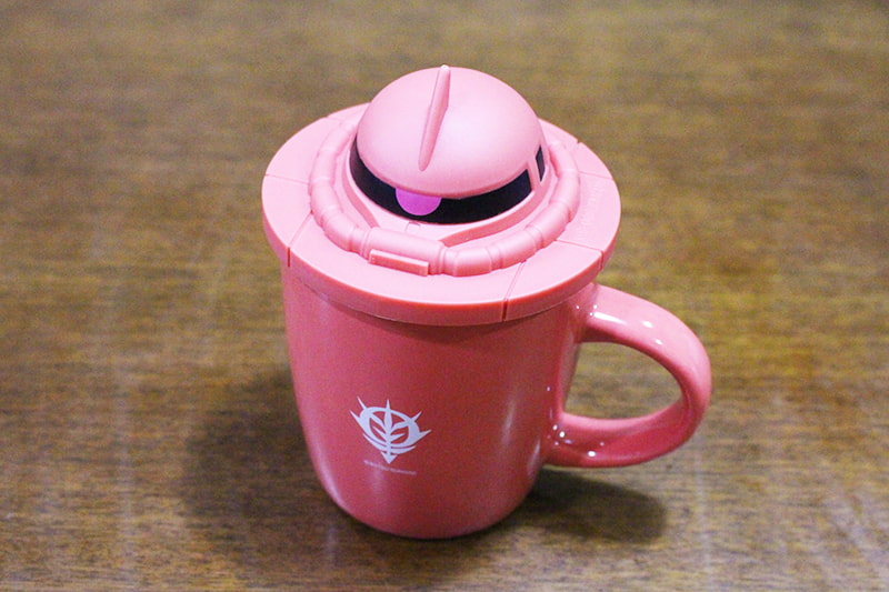 『機動戦士ガンダム』シャア専用ザク　マグカップ