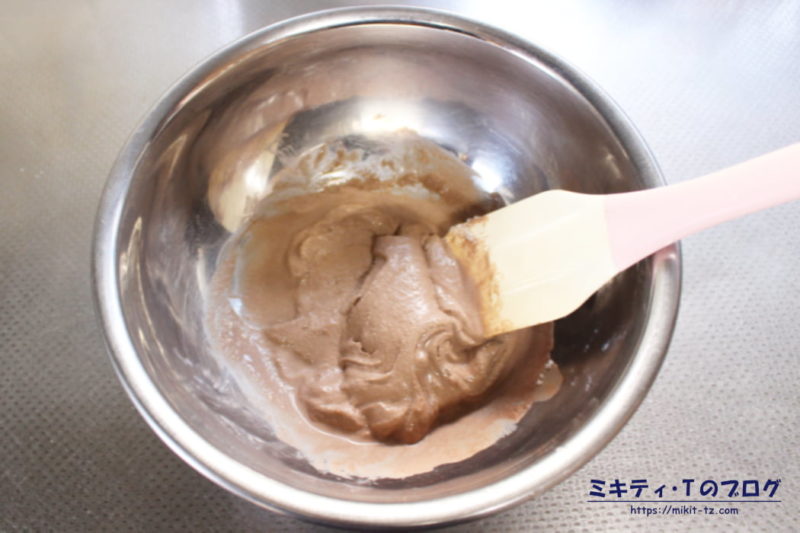 「アイスでチョコアーモンドマフィン」の作り方1