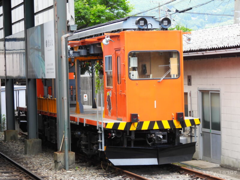 強羅駅・「モニ1形」工事用車両